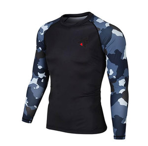Rashguard de haute qualité pour hommes, vêtements de sport et de fitness en polyester, protection solaire, maillot de bain. - Product Image 1