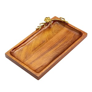 Bandeja de Servir de Madera de Mango de la Mejor Calidad con Asas de Hoja de Latón, Bandeja Rectangular Decorativa para Mesa de Centro, Precio al por Mayor - Product Image 4