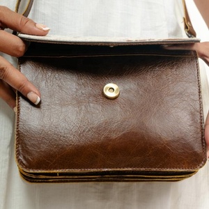 กระเป๋าถือหนังวัวขนสัตว์มีสไตล์สำหรับผู้หญิงกระเป๋าสะพายข้างกระเป๋าตกแต่งด้วยดอกไม้แท้กระเป๋าช้อปปิ้งสุดหรู - Product Image 5