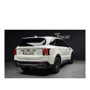 Kia Sorento HEV 1.6 2WD 2024 con Caja de Cambios Automática, Asientos de Cuero, 28,523 km, Volante a la Izquierda - Product Image 2