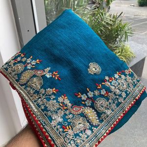 Sari en soie et mousseline pour femme avec broderies et bordure à passepoil, sari de créateur pour occasions spéciales, prix de gros par Royal Export - Product Image 6