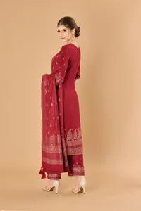 Safaa Winter Premium Acrowool Woven Unstitched Ladies <b>Dress</b> Material with Stole <b>woollen</b> suits <b>dress</b> material Winter - Product Image 6