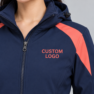 Veste Softshell Femme Hiver Personnalisée avec Logo Brodé Extérieur Entièrement Zippée Manches Longues Uniforme d'Équipe Vente en Gros Fabricant Vêtements d'Extérieur - Product Image 4
