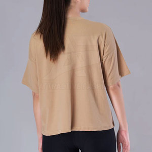 เสื้อยืดโอเวอร์ไซส์ผ้าเนื้อนุ่ม ดีไซน์น้ำหนักเบา ระบายอากาศได้ดี สวมใส่สบาย เหมาะสำหรับการสวมใส่แฟชั่นในชีวิตประจำวัน - Product Image 6