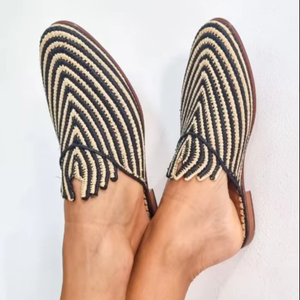 รองเท้าสานราฟเฟียทำมือ: รองเท้าบาบูชแบบโมร็อกโก, รองเท้าส้นเตี้ยสำหรับฤดูร้อน - Product Image 1