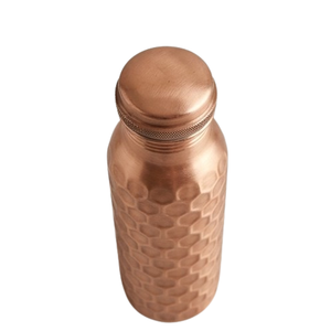 Bouteille d'eau en cuivre, dernier style, design martelé, finition brillante, pour boisson, jus, hôtel, cuisine, table, réutilisable - Product Image 2