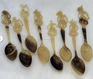 Cubiertos de estilo animal único Cuchara de cuerno de búfalo de buey natural pulido Diseño único para decoración de mesa de restaurante de la India - Product Image 1