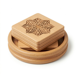 Juego de Posavasos Cuadrados de Madera de Haya Hechos a Mano con Soporte, Acabado Natural, Patrón de Estrella Geométrica, Estilo Moderno Rústico, para Bebidas Frías/Calientes, Bodas, Diwali - Product Image 2