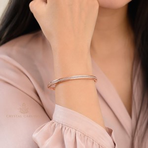 กำไลข้อมือมินิมอล เงินแท้ 925 ชุบทองคำสีกุหลาบ ประดับเพชรแบบพาเว่ กำไลเทนนิส สามารถซ้อนกันได้ เครื่องประดับคุณภาพสูง ผู้ผลิตขายส่ง - Product Image 6