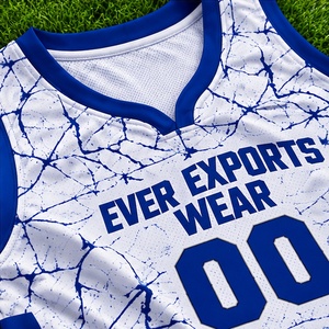 Tenue de basketball blanche et bleue, maillot et short personnalisés par sublimation, ensemble d'équipe de basketball avec nom et numéro d'équipe pour commandes d'équipes - Product Image 2