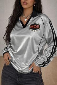 Maillot de sport personnalisé en satin brillant pour femme, à manches longues, col en V, style streetwear décontracté, fournisseur en gros, maillot de football américain - Product Image 3