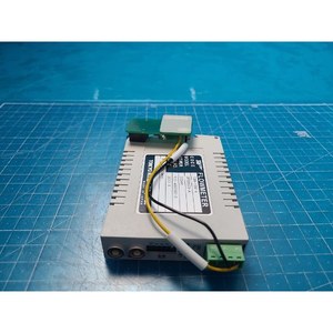 Controlador de Flujo Másico Digital TOKYO KEISO SFC2000-A Usado Como Está, Piezas de Equipos Semiconductores Legados - Product Image 3