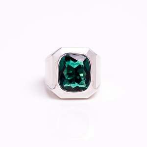 แหวนวงกว้างประดับมรกตสีเขียวมรกตสังเคราะห์เงินแท้ 9.25 ดีไซน์โดดเด่น เหมาะสำหรับทั้งชายและหญิง ของขวัญเครื่องประดับสุดหรู - Product Image 1