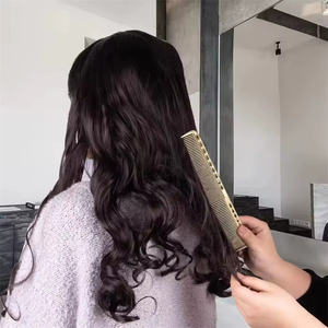 Peignes à cheveux 4 pièces - Ensemble de peignes en métal professionnels pour barbier, en acier inoxydable de haute qualité, pour le démêlage et la coupe fine - Product Image 5