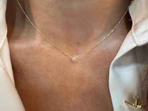 Collier en or 14 carats de qualité supérieure avec diamant de laboratoire de 1 carat, clarté VVS, couleur E, taille brillant, certifié IGI, idéal pour un usage quotidien - Product Image 3