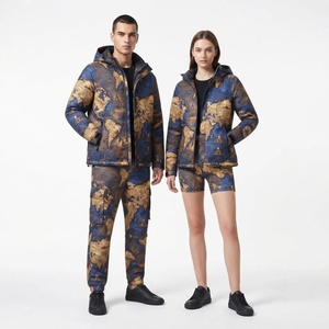 Chaqueta Tres en Uno Personalizada con Logotipo, Unisex, con Capucha, Reversible, Ecológica, para Montañismo, Cálida, Gruesa, Resistente al Viento e Impermeable - Product Image 2