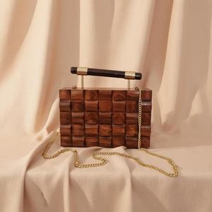 Elegante Bolso de Mano de Madera, Hecho a Mano, de Diseño de Lujo, Bolso de Moda para Mujer, Madera Natural, para Fiestas Nocturnas, NEHA ENTERPRISES - Product Image 5