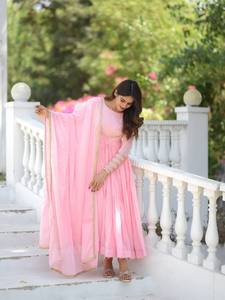 Salwar Kameez de Seda Vichitra NC Pesada de Georgette Moderno con Perlas Royal Radiance Dori Anarkali para Mujer - Ropa de Fiesta y Boda de Secado Rápido - Product Image 2