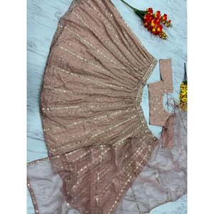 Beaux vêtements de mariage Lehenga Choli avec broderie de fil - Product Image 3