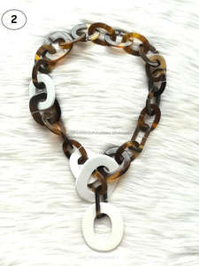 Elegante collar africano hecho con cuerno de buey para regalos 100% Color Natural cuerno de búfalo collar único collar de cuerno de búfalo grande FWE - Product Image 3