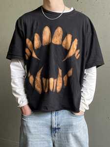 T-shirt noir oversize pour homme avec imprimé patte d'animal marron, manches courtes, col rond, coupe décontractée en jersey, 100 % coton respirant, motif devant - Product Image 4