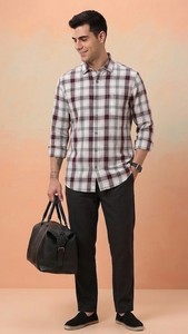เสื้อเชิ้ตผู้ชายลายทางผ้าแฟลนเนล กระดุมสองแถว แขนยาว ปกคอพับ ระบายอากาศได้ดี สไตล์ฤดูร้อน ทอจากผ้าฝ้าย 100% ODM - Product Image 3