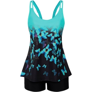 Maillot de bain tankini fleuri pour femme avec shorty – Tenue de bain élégante et modeste pour la piscine et les centres de villégiature - Product Image 1