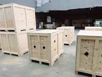 Caisse en bois massif HLC personnalisée pour le déménagement et le stockage |   ISPM15 |   Acacia et contreplaqué |   Surface poncée |   Fabricant vietnamien