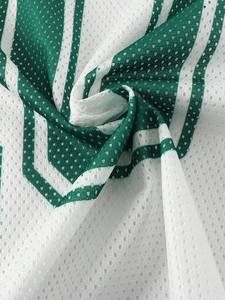 Camiseta de Fútbol Americano para Hombre, Dos Tonos Verde y Blanco, Malla, 240gsm, Uniforme Deportivo, Cuello en V, Sublimación Personalizada, Producción en Masa - Product Image 6