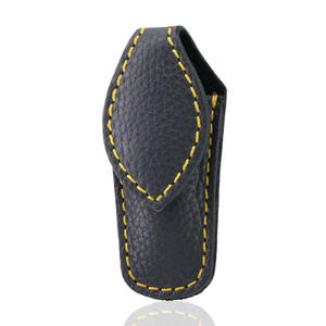 Estuche de Cuero para Tijeras y Cortadores Pequeños, en Oferta |   Funda Protectora de Cuero Vacuno Genuino |   Soporte compacto de 6.8 x 3.3 x 1 cm - Product Image 1