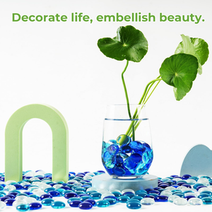 Pietre Decorative in Vetro Blu e Bianco per Design di Giardini Contemporanei e Decorazioni Esterne - Product Image 6