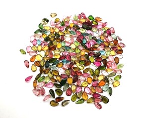 Pierres précieuses naturelles de tourmaline taille poire facettées pour la fabrication de bijoux, pierres naturelles multi-calibrées en vrac par un grossiste indien en gros - Product Image 6