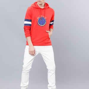 Sweat-shirt à capuche rouge pour homme, coupe classique, 100% coton lourd, imprimé personnalisé, avec motif de basket-ball, à rayures - Product Image 2