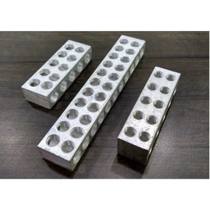 Barra de Terminales Neutros de Aluminio Aislada de 4-14 Vías para Unidades de Consumo a un Precio Accesible - Product Image 3