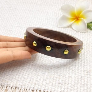 กำไลข้อมือเรซิ่นแบบหนา ทรงกลม ขายส่งราคาถูก สไตล์วินเทจ แฟชั่น เครื่องประดับ - Product Image 3