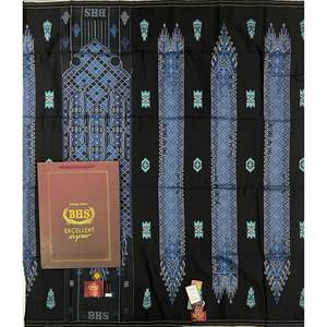 Sarong Lungi Pareo pour Hommes en Tissu Mercerisé Respirant et Élégant, Qualité Or BHS d'Indonésie - Product Image 1
