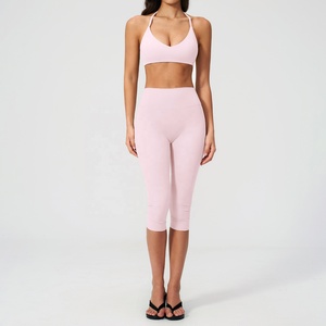 2026 Pink 2 Piece Yoga Set Halter Neck <b>Crop</b> <b>Top</b> High Waist Calf-Length Pants Seamless Breathable Solid Color - Product Image 2