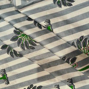 Tissu en coton cambriqué 100% écologique et biologique de 42 pouces de largeur pour rideaux, sacs, vêtements pour garçons - Fabricant et exportateur indien - Product Image 6