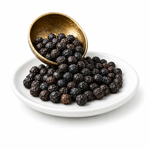 พริกไทยดำเม็ดเต็ม กลิ่นหอมธรรมชาติ 500-550 กรัม เมล็ดพริกไทยดำแห้งคุณภาพพรีเมียม สำหรับส่งออก - Product Image 1