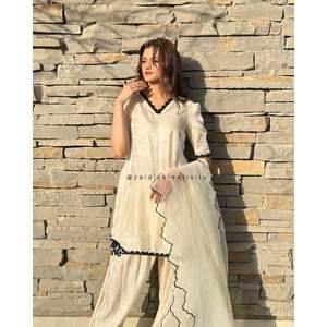 Ensemble haut et bas de soirée pour femmes, avec dupatta fantaisie - Product Image 5