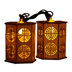 Linterna de madera para exteriores con pilas, luces de hadas navideñas para decoración de jardín, festivales, paisajes y hoteles - Product Image 5