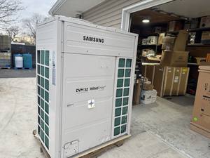 Unidad Condensadora de Bomba de Calor para Aire Acondicionado de Alta Demanda, Nueva, con Máxima Eficiencia de Calefacción - Product Image 2