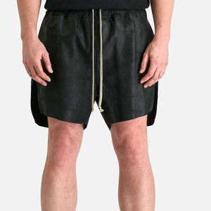 กางเกงขาสั้นหนังลำลองสไตล์สตรีทแวร์สำหรับผู้ชาย ไซส์ผู้ใหญ่ แบบใหม่สั่งทำได้ หนังแท้ 100% กางเกงขาสั้นหนังผู้ชายสำหรับขาย - Product Image 1