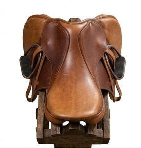 Silla de Doma Inglesa de Cuero con Estructura de Madera y Herrajes de Acero Inoxidable SUS304, Cómoda y Duradera - Product Image 6
