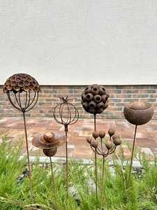 Décoration de jardin moderne en métal, forme de fleur rustique en fer, pour cour et terrasse - Product Image 2
