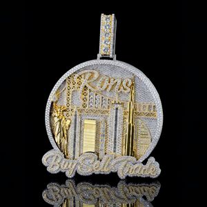 Rons Buy Sell Trade Colgante Paisaje Urbano de Plata 925 con Microincrustaciones de Moissanita, Charm Temático de Lujo Unisex, Bañado en Rodio con Engaste de Garra - Product Image 1