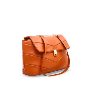 P55514 Bolso de hombro formal mostaza con cadena fina y pulseras de eslabones - Product Image 2