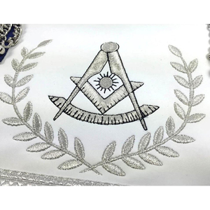 Delantales Masónicos Personalizados de Alta Calidad, Delantales Masónicos Bordados en Azul Rey y Plateado para Past Master de Logia Azul, Nuevos Delantales Masónicos Personalizados - Product Image 3