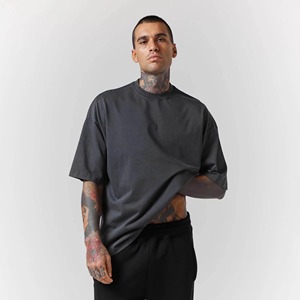 เสื้อยืดคอกลมแขนสั้นทรงหลวม 220gsm ผ้าฝ้าย 100% สไตล์ลำลอง พิมพ์ลายตามสั่ง พร้อมลวดลาย ป้องกันการยับ สำหรับผู้ชาย - Product Image 3