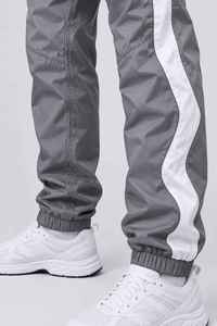 Conjunto de Chaqueta y Pantalones Cortavientos de Nailon para Hombre de Alta Calidad con Diseño OEM, Logotipo Personalizado Serigrafiado y Forro de Malla, Trajes Deportivos Personalizados - Product Image 5